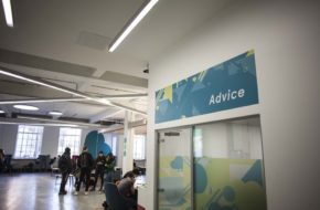 Image of advice office reception in LUU Foyer
